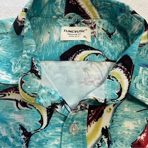 Tropical Shark Print Shirt‎ Size XL
Caribbean  or Cruise attire - Picture 2 of 6